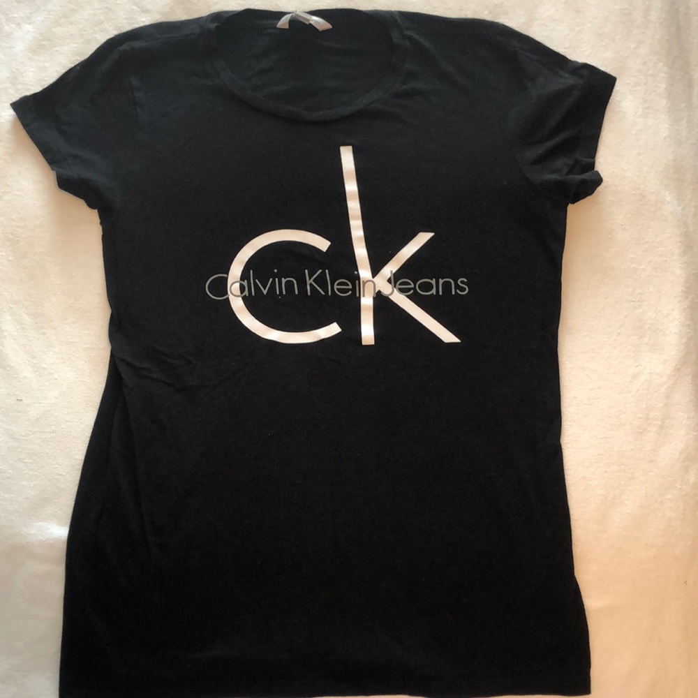 Calvin Klein Women’s Tee Top